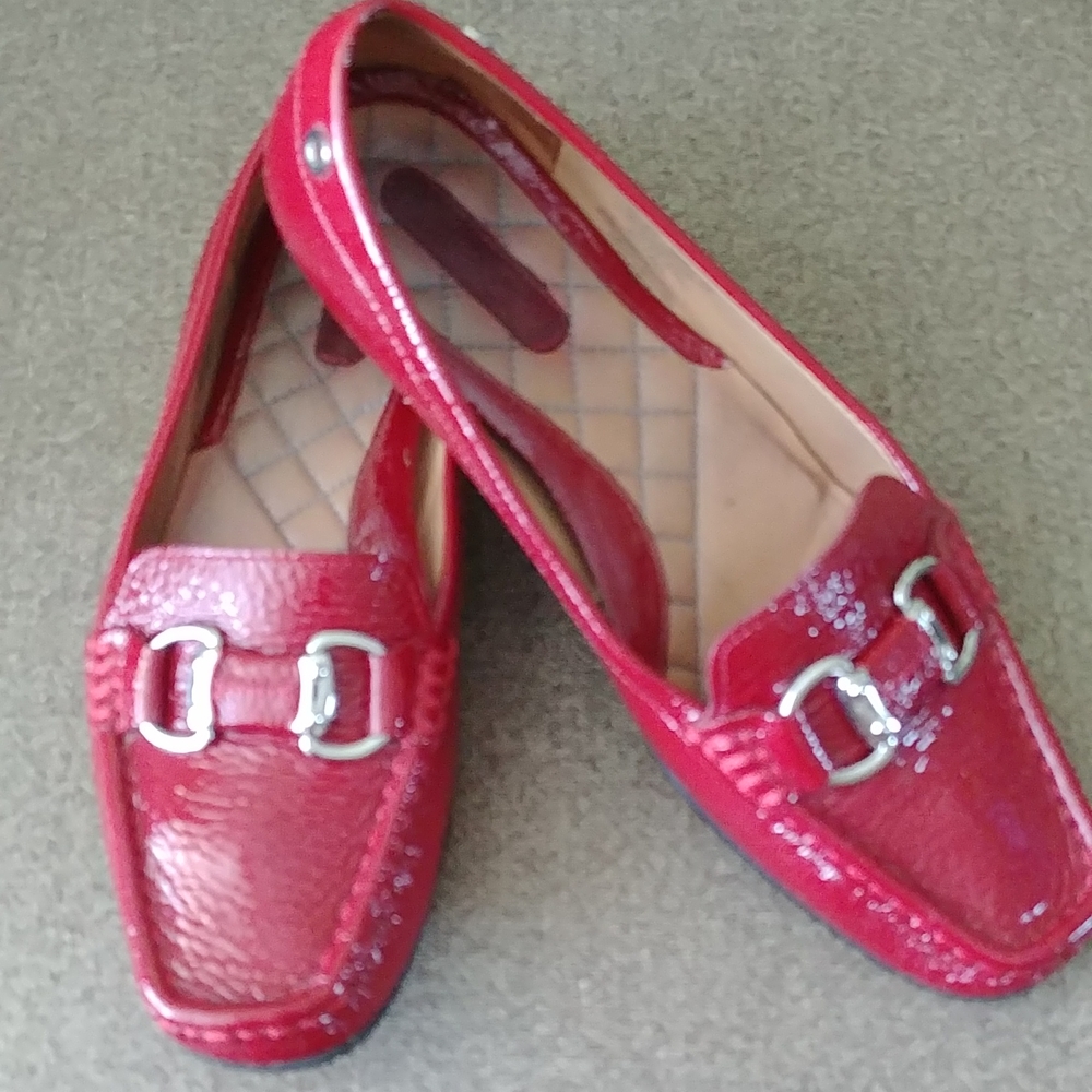 "Hush Puppies" shoes, size7.5, Leather